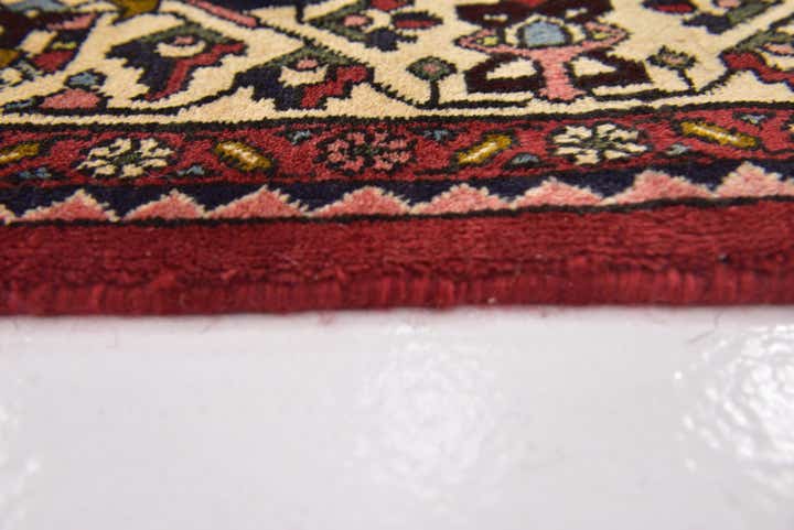 6' 8 x 10' 2 Hand Knotted Ghashghaei Persian Wool Rug