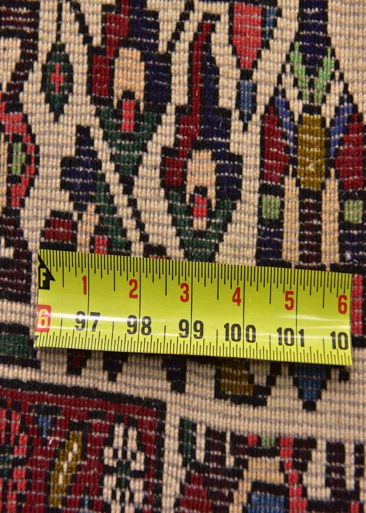 6' 8 x 10' 2 Hand Knotted Ghashghaei Persian Wool Rug