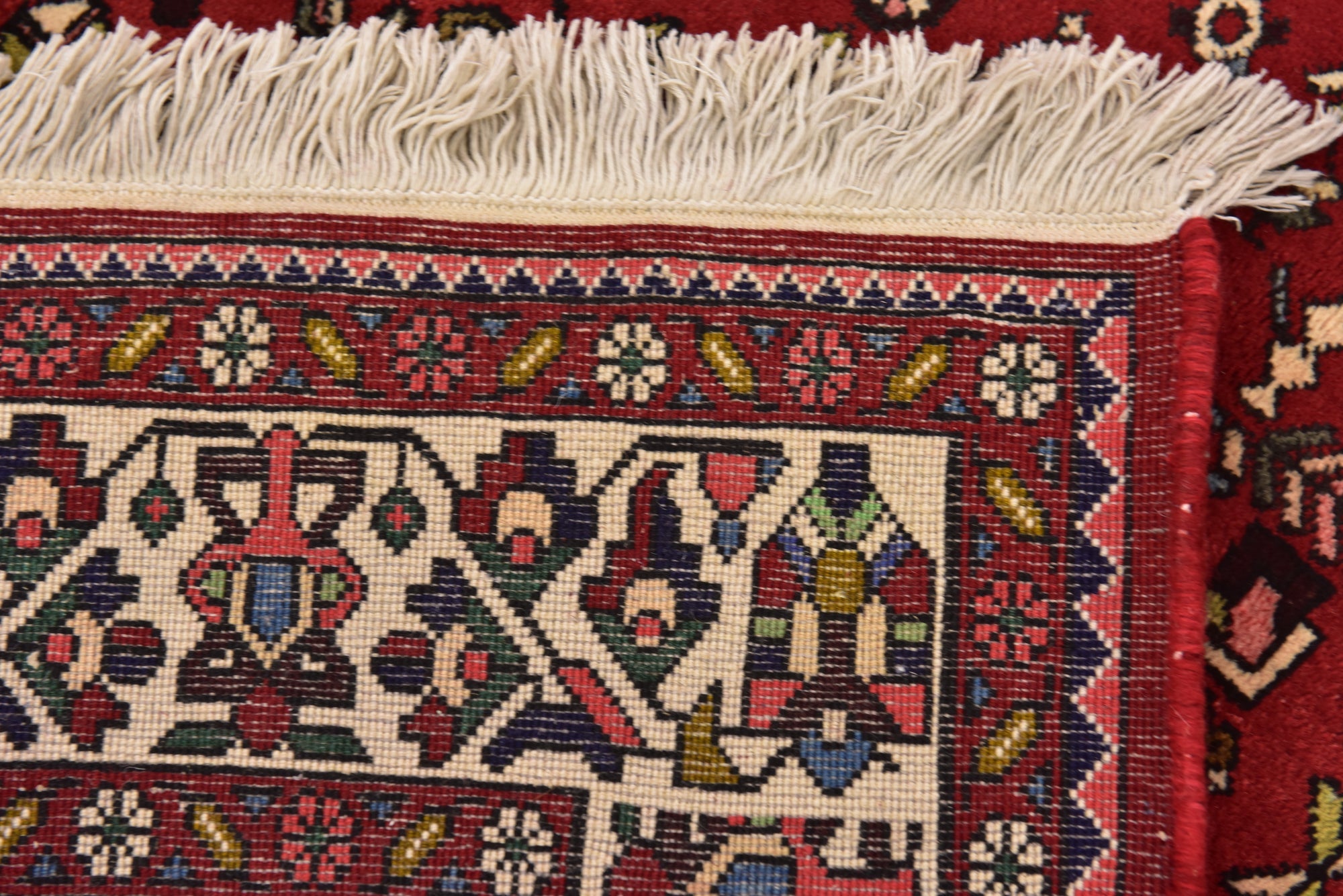 6' 8 x 10' 2 Hand Knotted Ghashghaei Persian Wool Rug