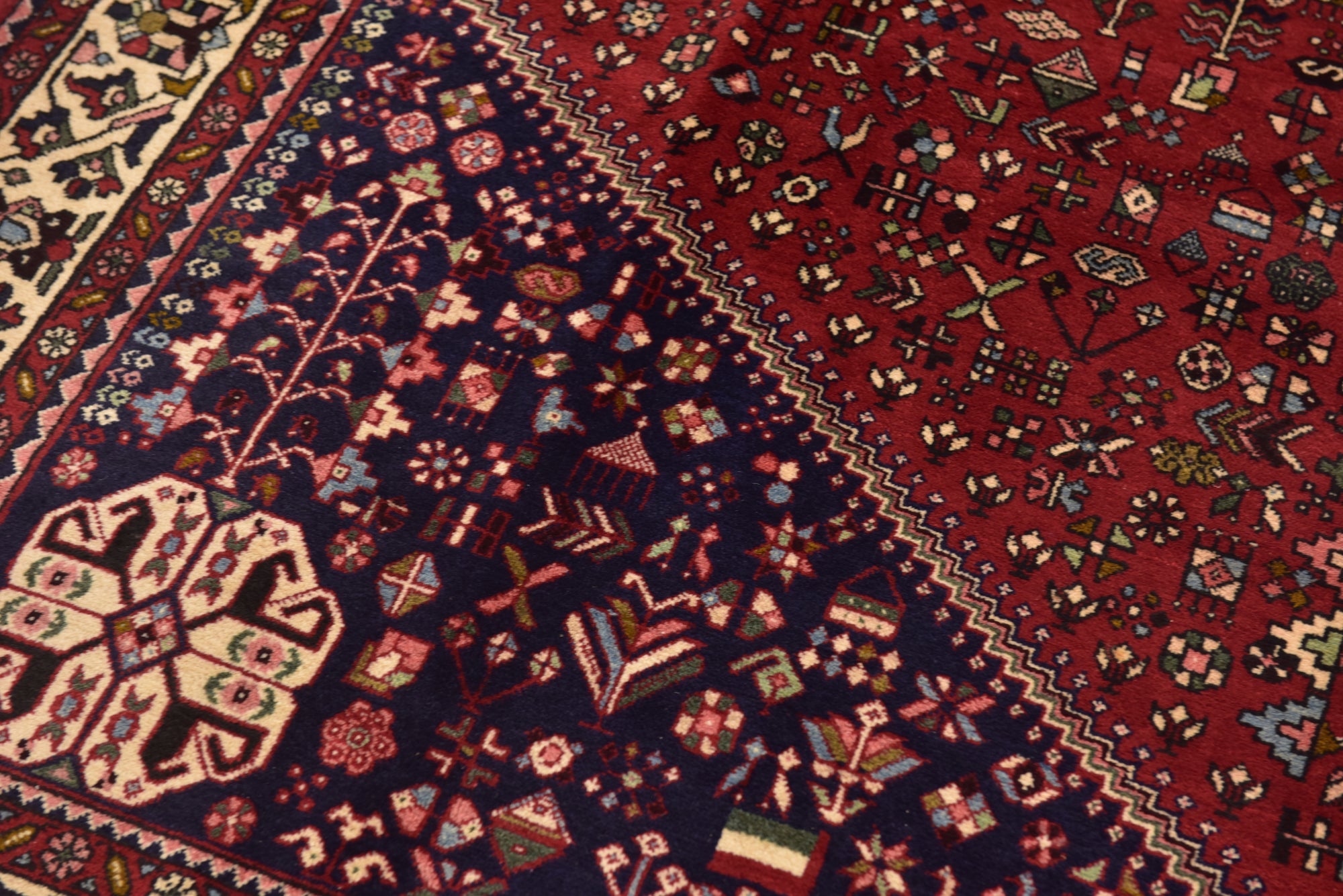 6' 8 x 10' 2 Hand Knotted Ghashghaei Persian Wool Rug