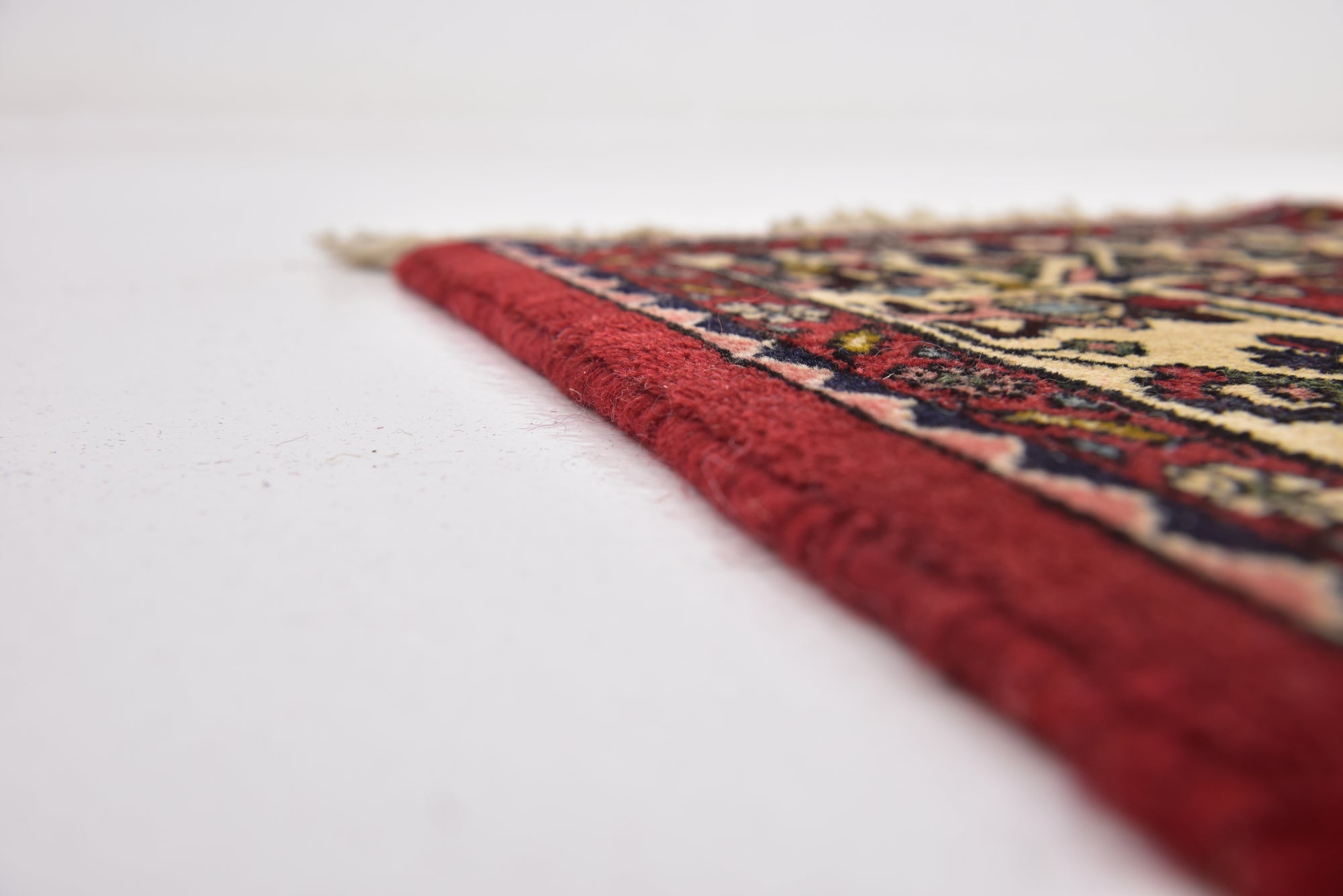6' 8 x 10' 2 Hand Knotted Ghashghaei Persian Wool Rug