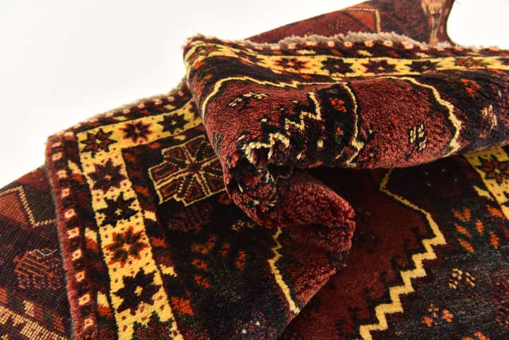 3' 9 x 5' 4 Hand Knotted Ghashghaei Persian Wool Rug