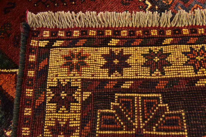 3' 9 x 5' 4 Hand Knotted Ghashghaei Persian Wool Rug