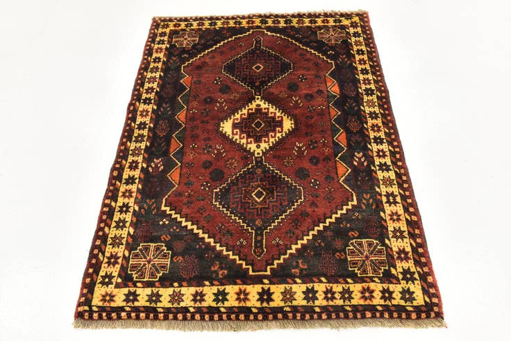 Detail image of 3' 9 x 5' 4 Hand Knotted Ghashghaei Persian Wool Rug