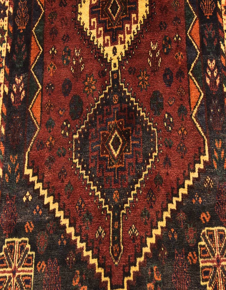 Detail image of 3' 9 x 5' 4 Hand Knotted Ghashghaei Persian Wool Rug