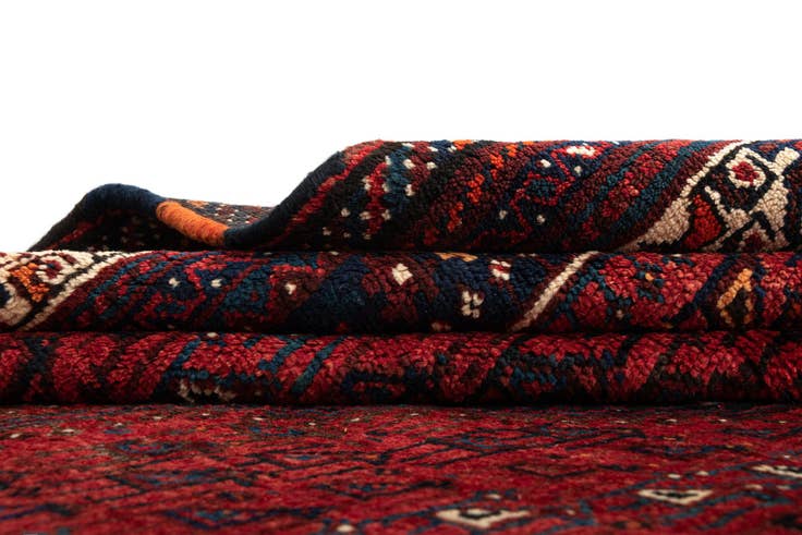 Detail image of 5' 3 x 6' 10 Ghashghai Wool Rug