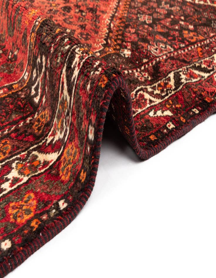 Detail image of 7' 4 x 10' 7 Ghashghai Wool Rug