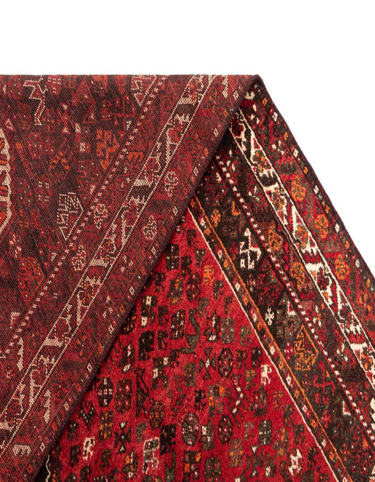 Detail image of 7' 4 x 10' 7 Ghashghai Wool Rug