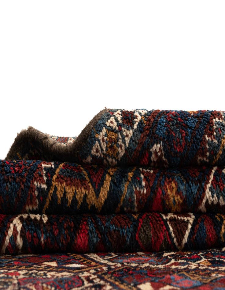 Detail image of 5' 6 x 6' 9 Ghashghai Wool Rug