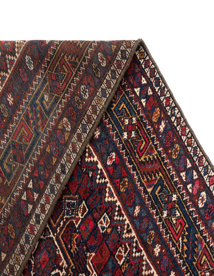 Detail image of 5' 6 x 6' 9 Ghashghai Wool Rug