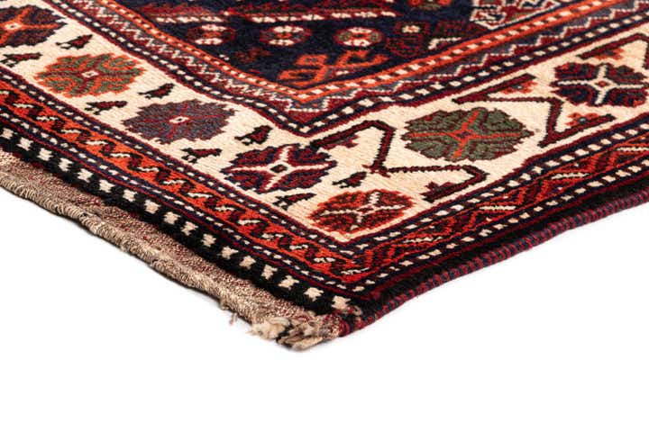 7' x 10' 6 Ghashghai Wool Rug
