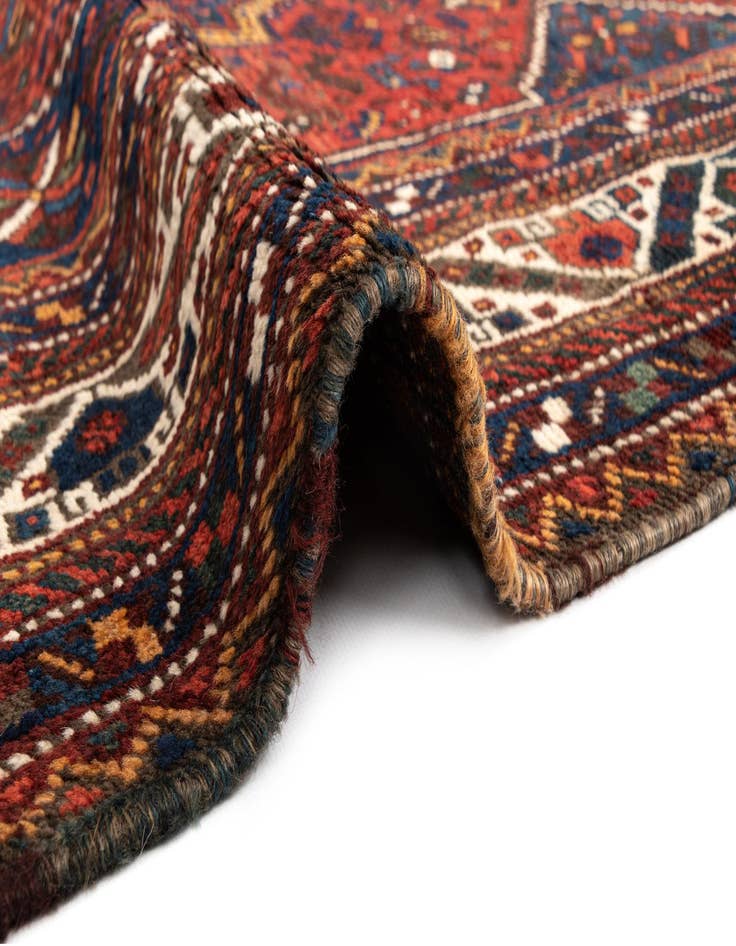 Detail image of 5' 5 x 7' 3 Ghashghai Wool Rug