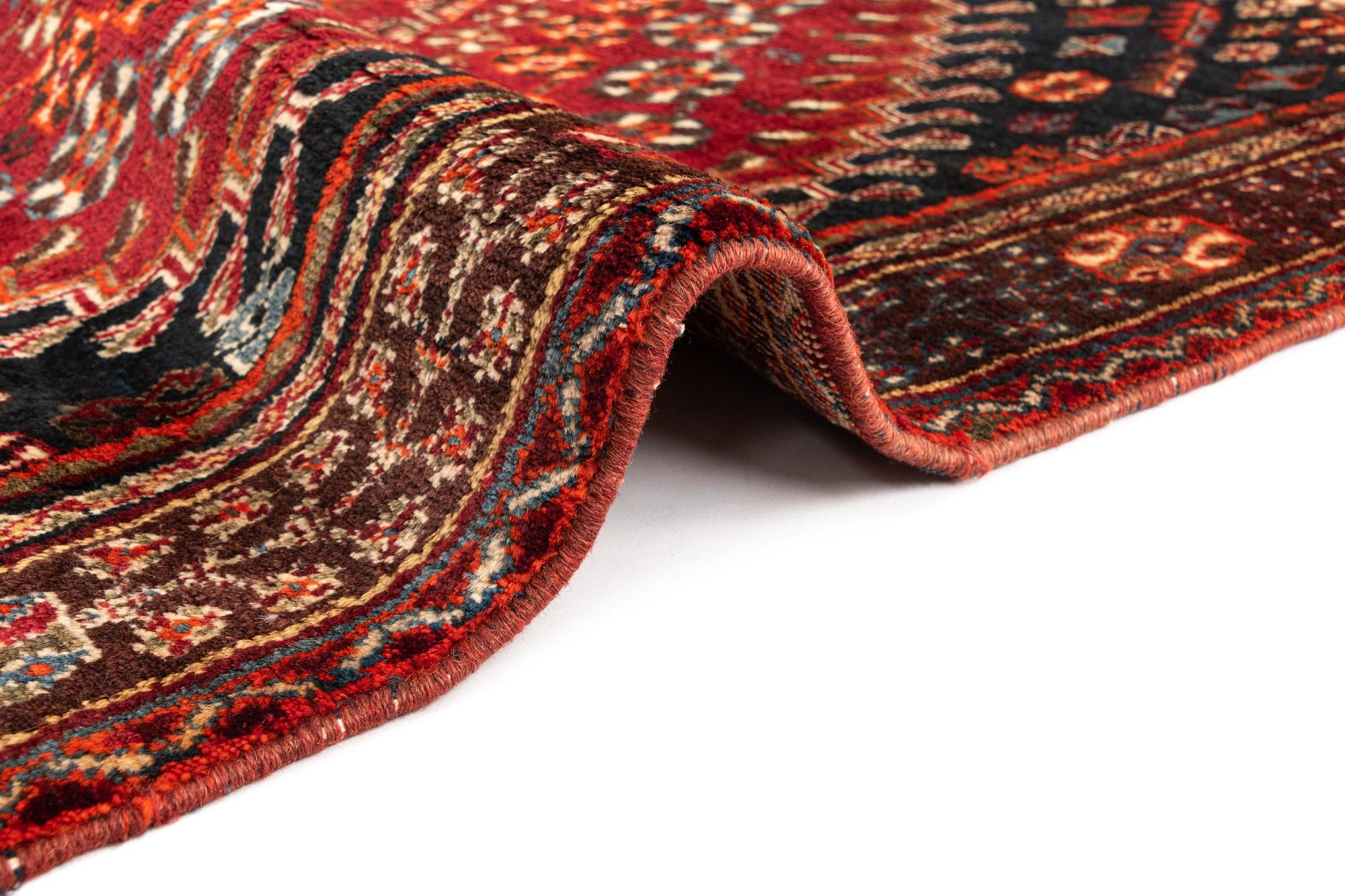 4' 6 x 6' 10 Ghashghai Wool Rug