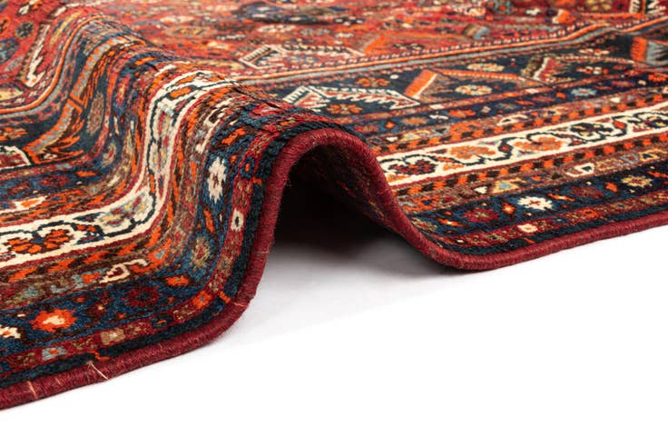 Detail image of 7' 1 x 10' 3 Ghashghai Wool Rug