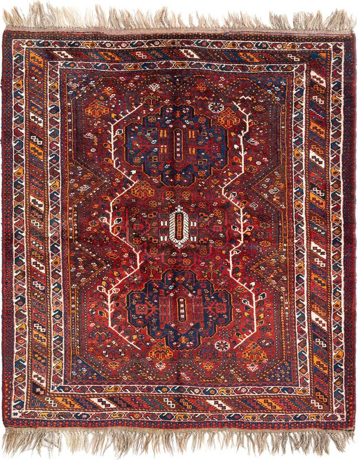 Detail image of 4' 11 x 6' 11 Ghashghai Wool Rug
