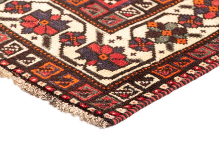 Detail image of 5' 3 x 6' 4 Ghashghai Wool Rug