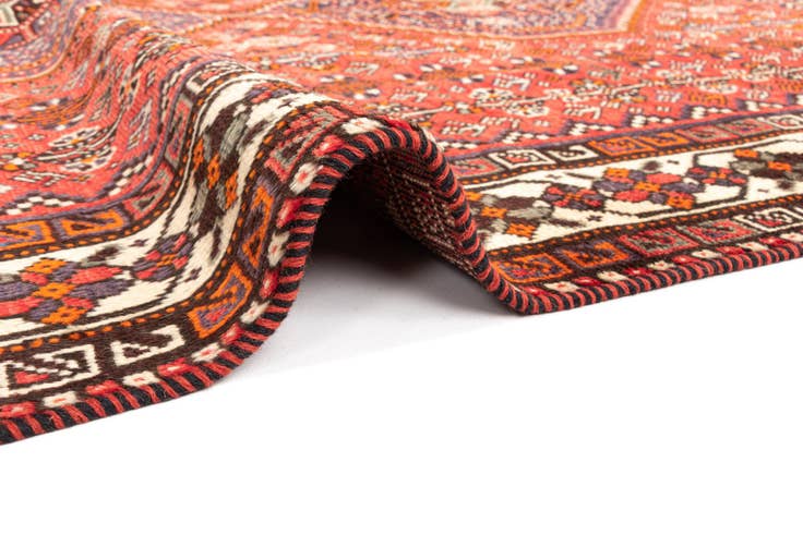 Detail image of 5' 3 x 6' 4 Ghashghai Wool Rug