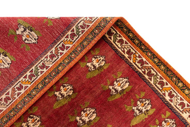 Detail image of 4' 5 x 6' 2 Ghashghai Wool Rug