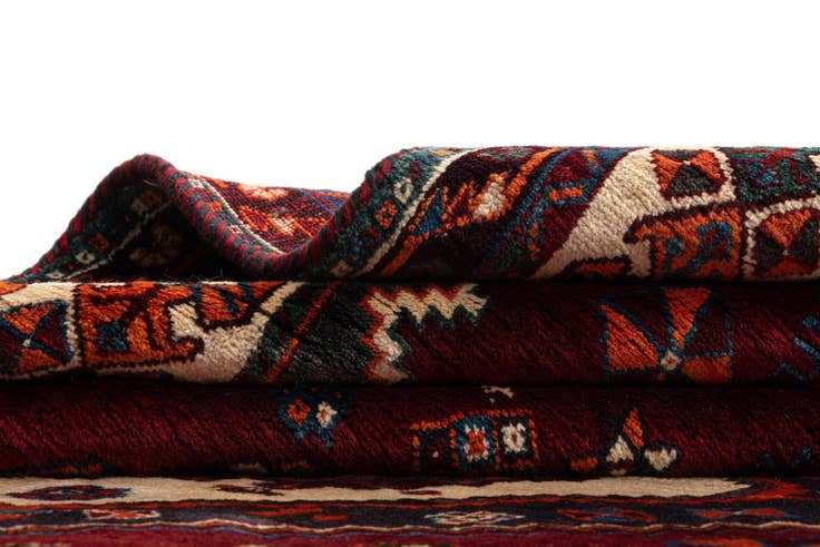 Detail image of 5' x 9' 1 Ghashghai Wool Rug