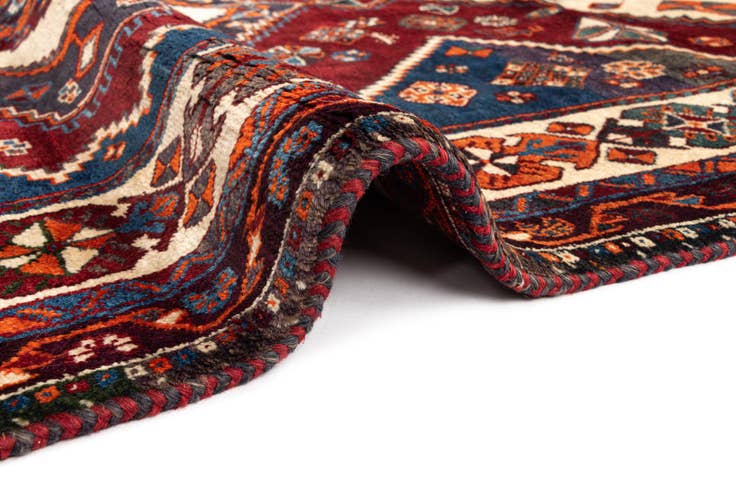 Detail image of 5' x 9' 1 Ghashghai Wool Rug