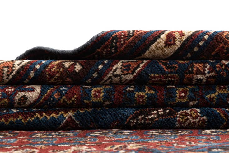 Detail image of 4' 9 x 6' 5 Ghashghai Wool Rug