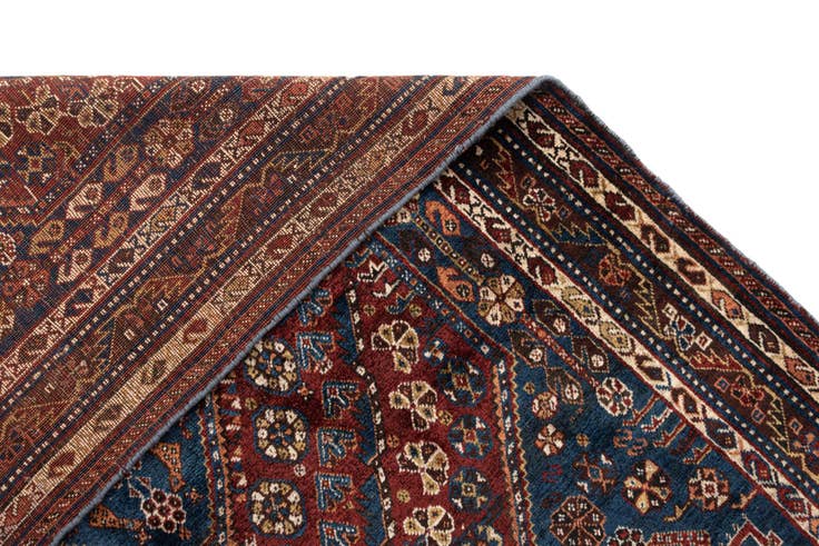 Detail image of 4' 9 x 6' 5 Ghashghai Wool Rug