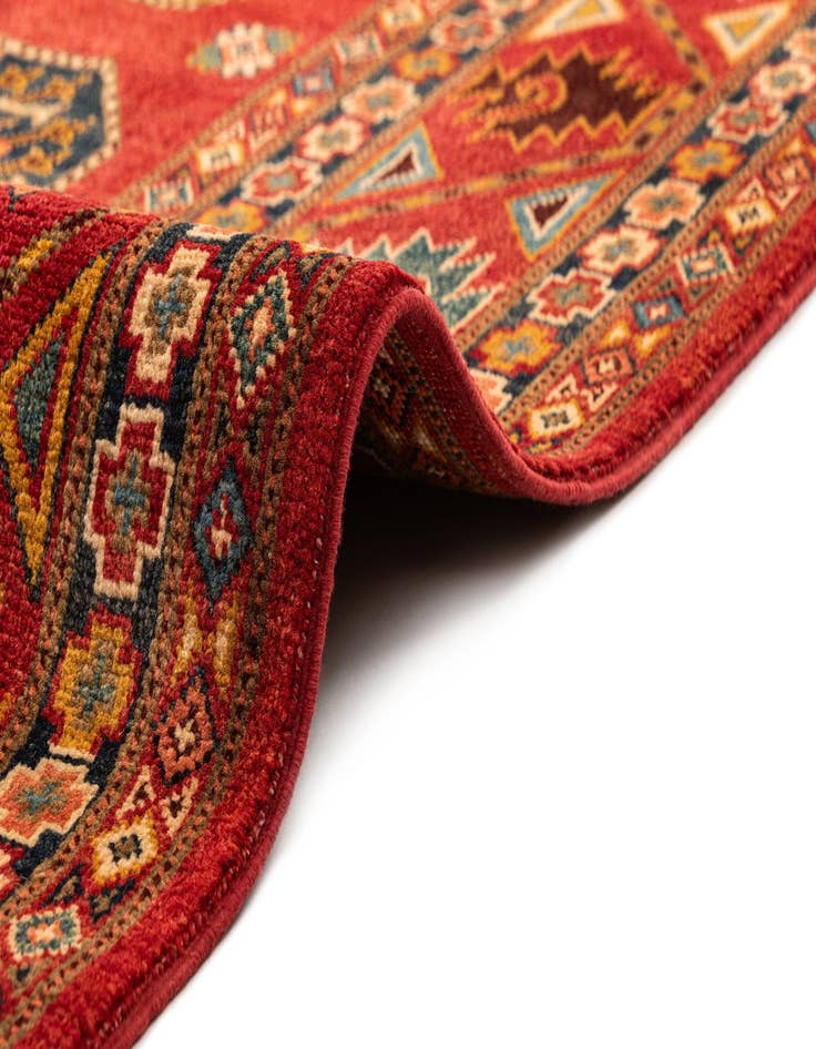 Detail image of 8' x 9' 9 Ghazni Diyar Rug