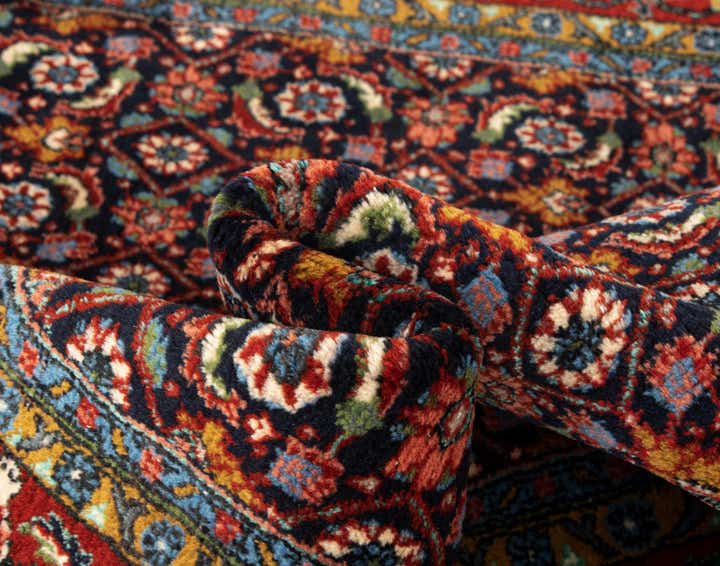 4' 6 x 7' 1 Ghiassabad Rug