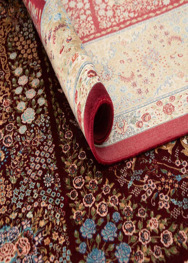 4' 9 x 7' 5 Ghom Design Rug