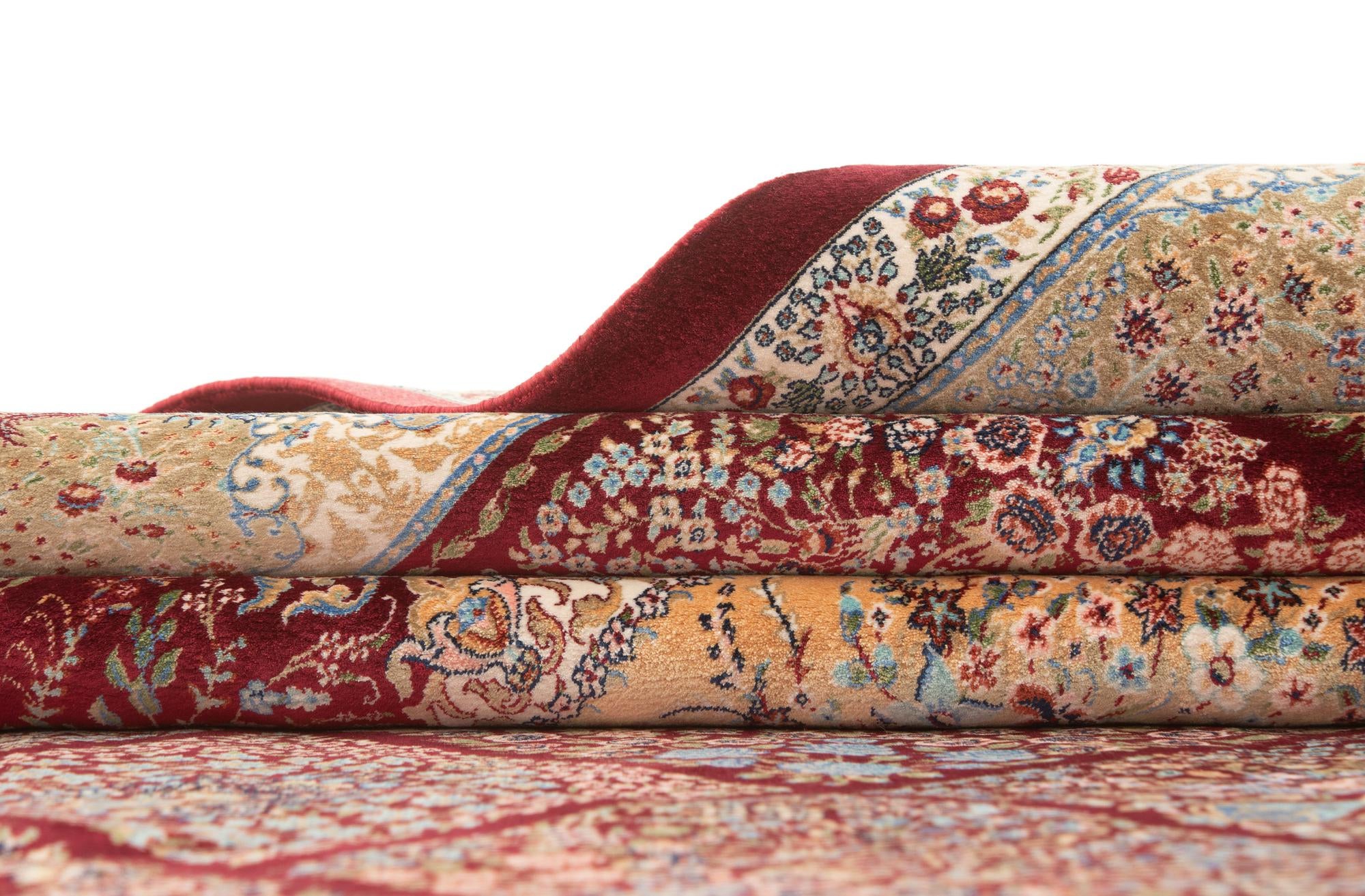 4' 9 x 7' 5 Ghom Design Rug