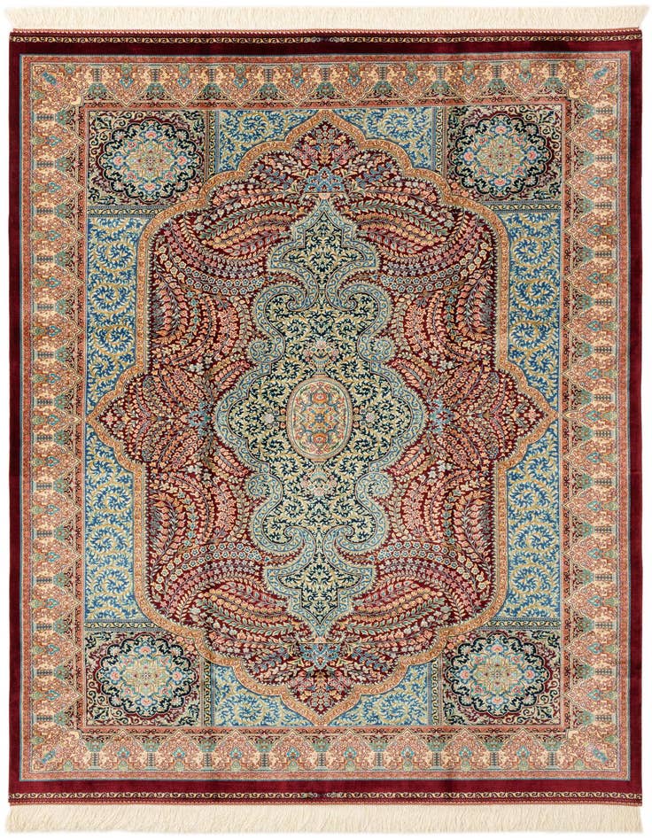 Detail image of 4' 4 x 6' 4 Ghom Design Rug