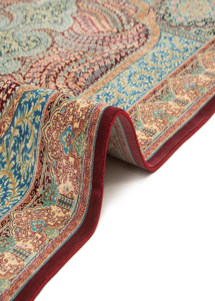 4' 4 x 6' 4 Ghom Design Rug