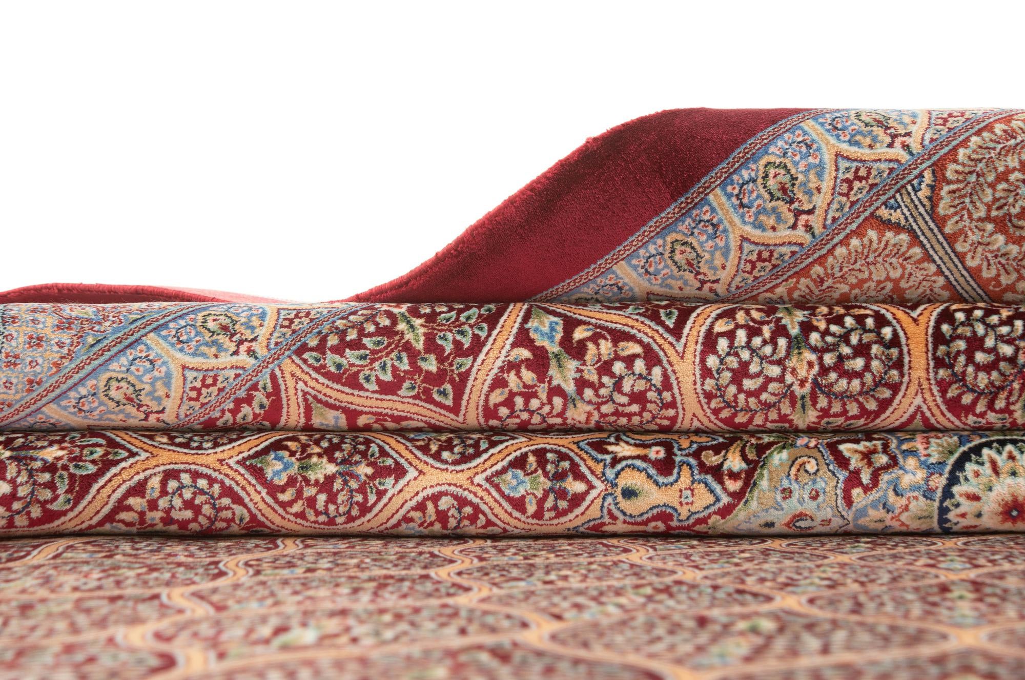 4' 9 x 7' 5 Ghom Design Rug