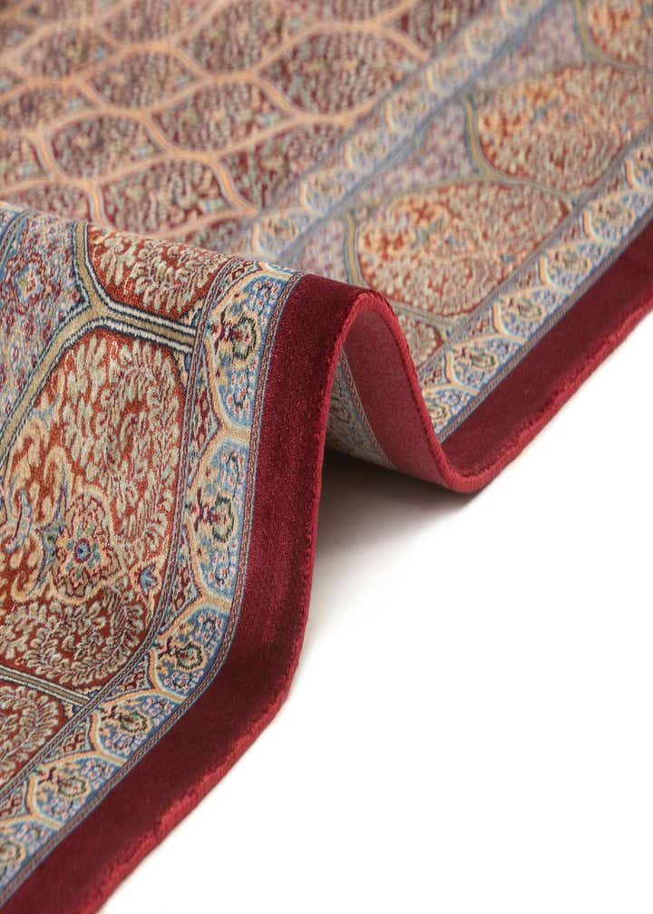 4' 9 x 7' 5 Ghom Design Rug