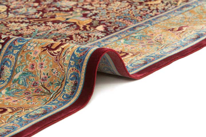 4' 4 x 6' 5 Ghom Design Rug