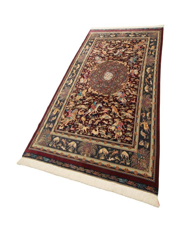 Detail image of 6' 6 x 9' 7 Ghom Design Rug