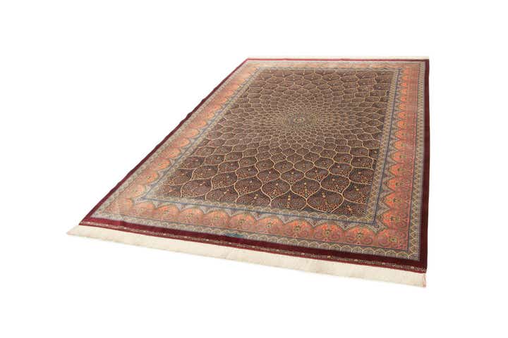 6' 6 x 9' 6 Ghom Design Rug
