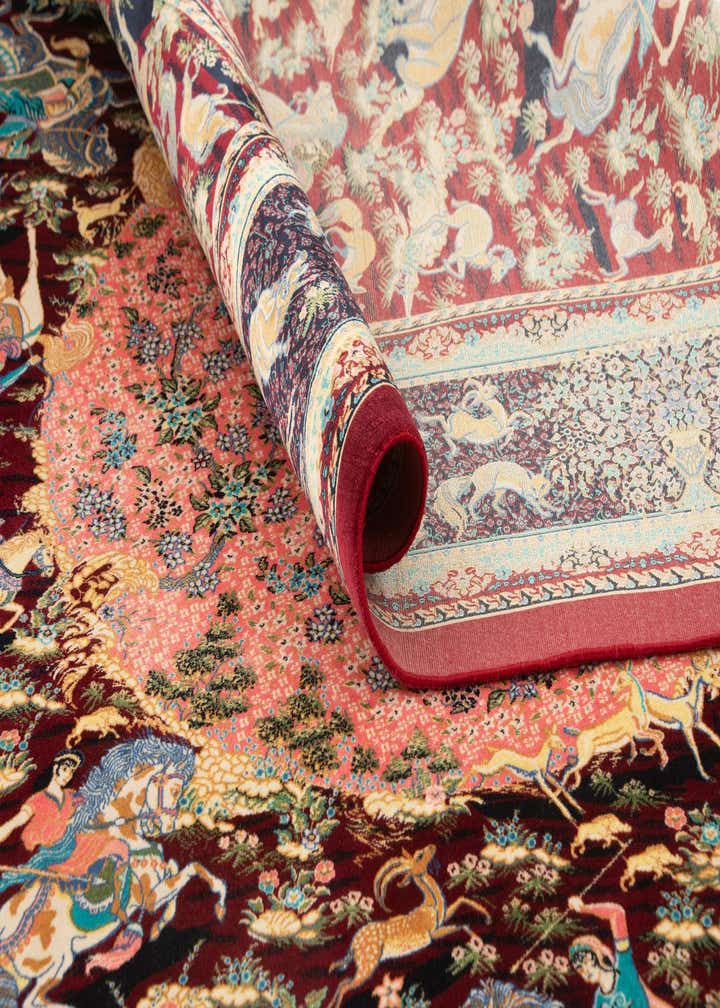 4' 4 x 6' 4 Ghom Design Rug