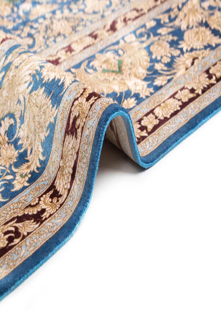 7' 1 x 9' 10 Ghom Design Rug