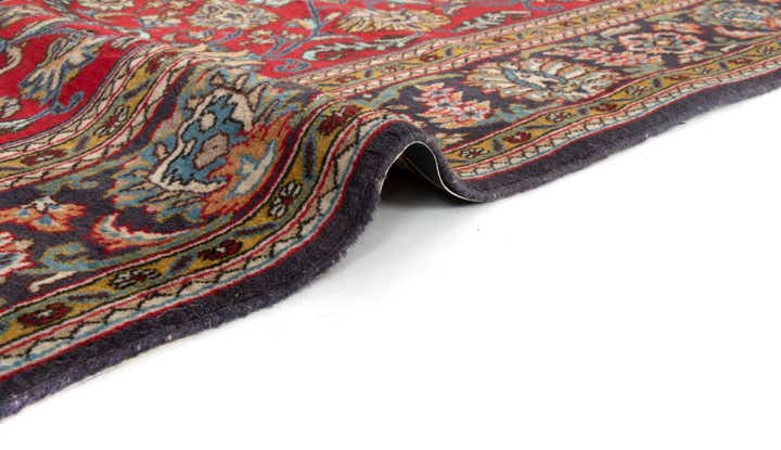 5' 7 x 8' 4 Hand Knotted Ghom Persian Wool Rug