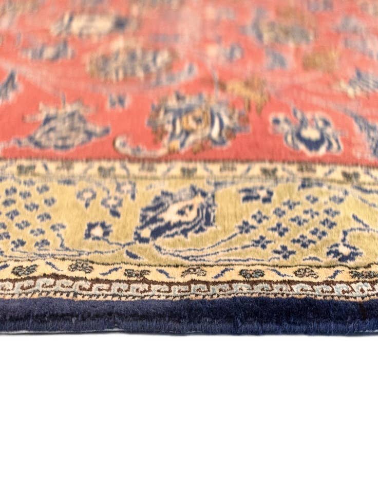 Detail image of 4' 6 x 6' 11 Ghom Rug