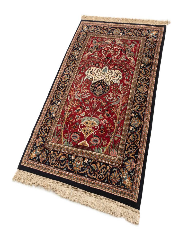Detail image of 4' 1 x 5' 9 Hand Knotted Ghom Wool Rug