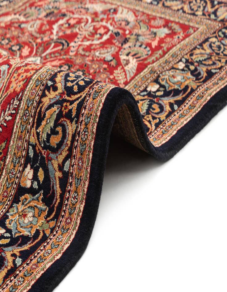 Detail image of 4' 1 x 5' 9 Hand Knotted Ghom Wool Rug