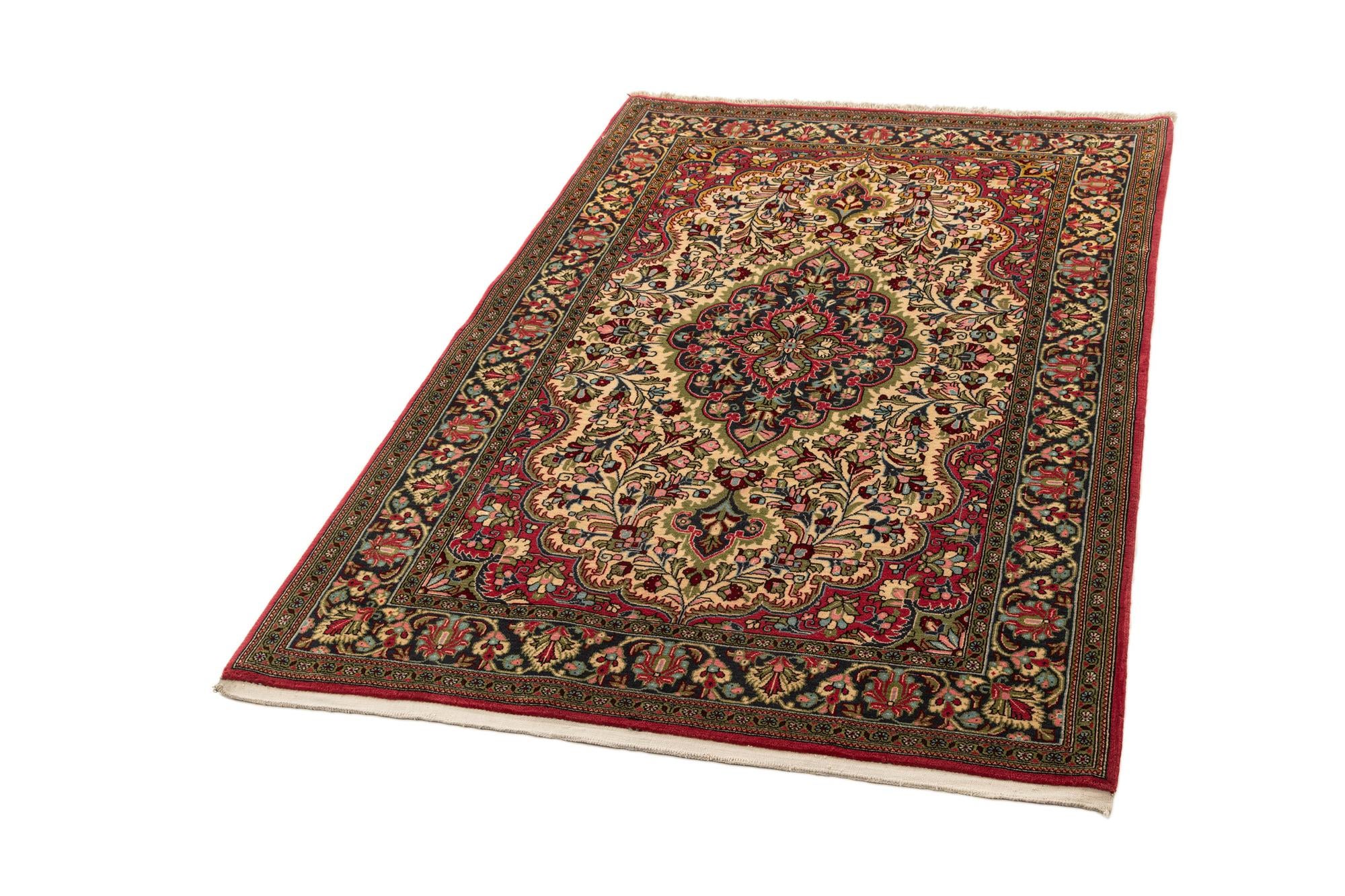 3' 7 x 5' 6 Ghom Rug