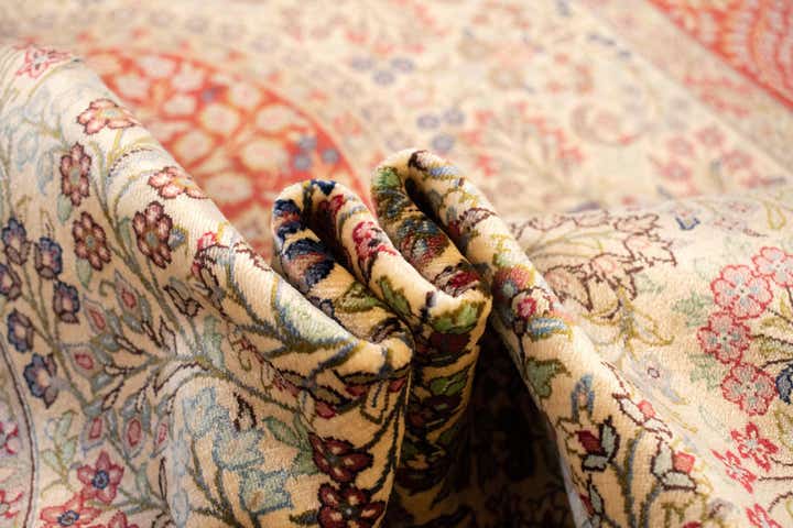 3' 4 x 5' Ghom Silk Rug