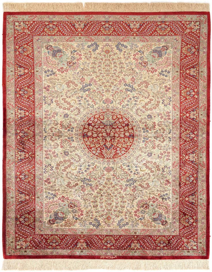 Detail image of 3' 4 x 5' Ghom Silk Rug