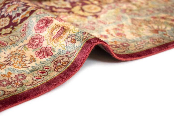 2' 7 x 3' 11 Ghom Silk Rug