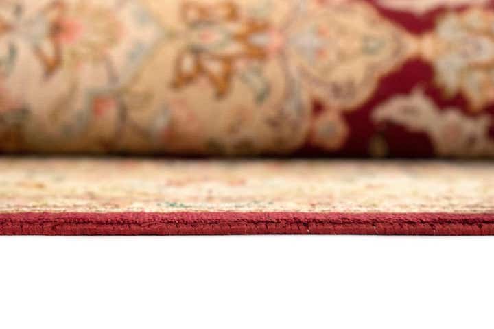 2' 8 x 4' Ghom Silk Rug