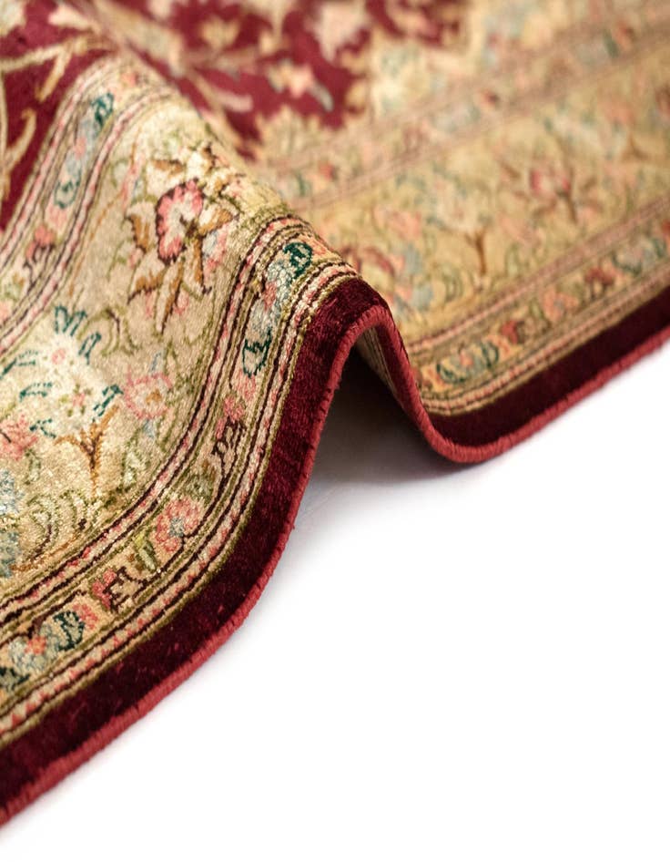 Detail image of 2' 8 x 4' Ghom Silk Rug