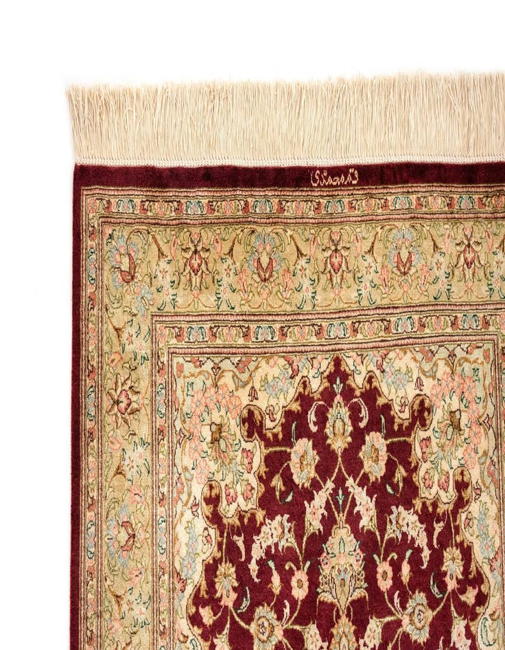Detail image of 2' 8 x 4' Ghom Silk Rug